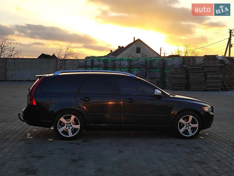 Універсал Volvo V50 2011 в Сарнах