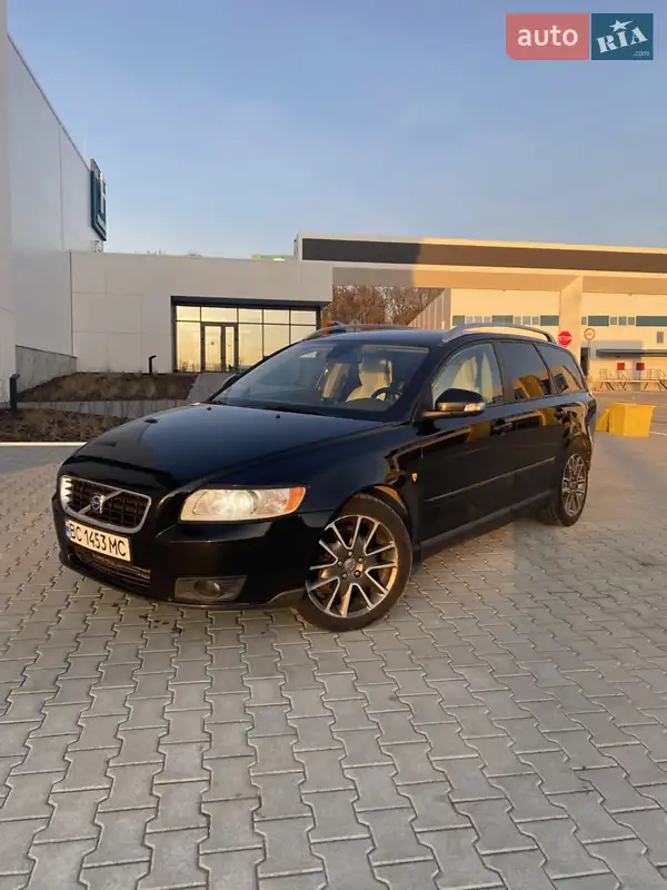 Volvo V50 2010