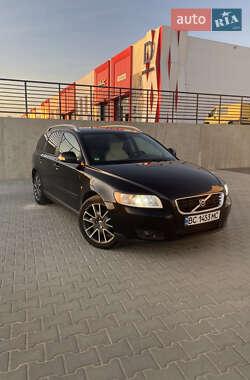 Универсал Volvo V50 2010 в 