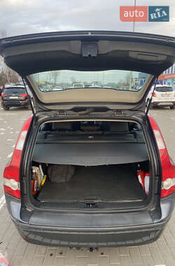 Универсал Volvo V50 2005 в 