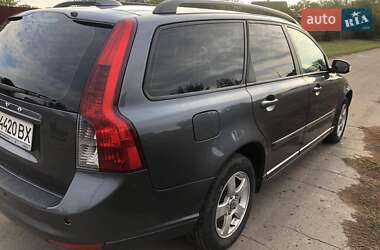 Универсал Volvo V50 2008 в Карловке