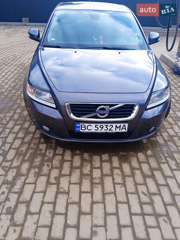 Volvo V50 2012
