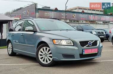 Универсал Volvo V50 2012 в Киеве