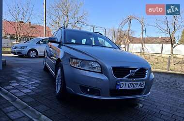 Универсал Volvo V50 2009 в Сторожинце