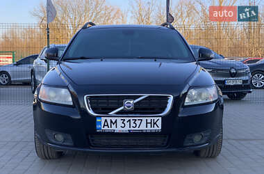 Универсал Volvo V50 2010 в 