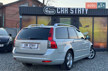 Универсал Volvo V50 2012 в 