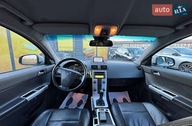 Универсал Volvo V50 2012 в 