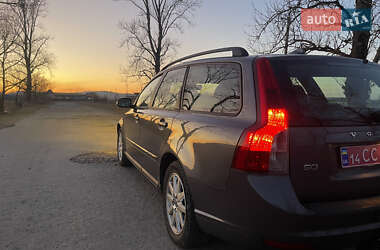 Универсал Volvo V50 2009 в 
