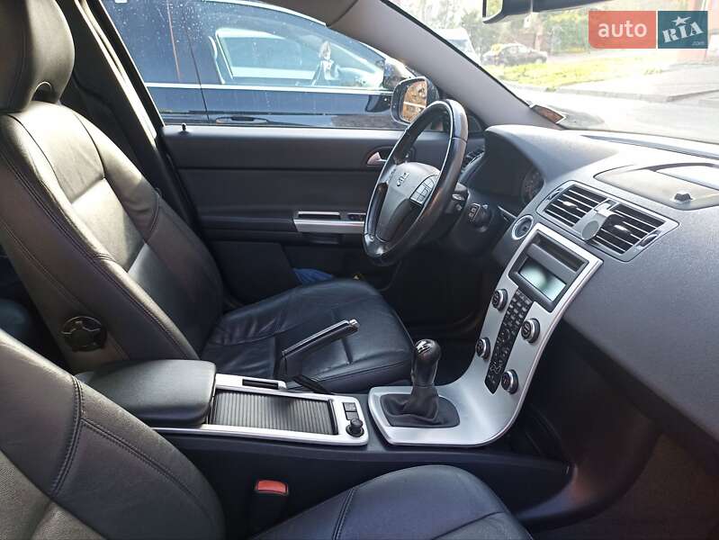 Универсал Volvo V50 2011 в Виньковцах