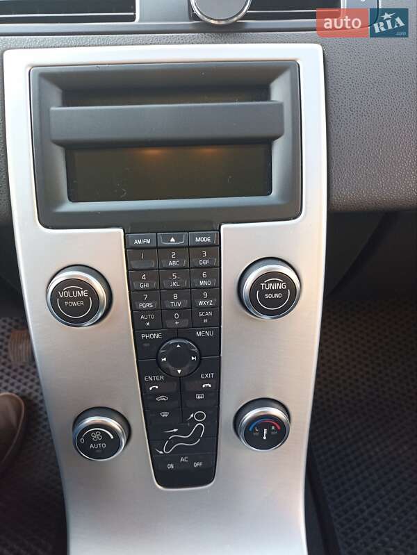 Универсал Volvo V50 2011 в Виньковцах