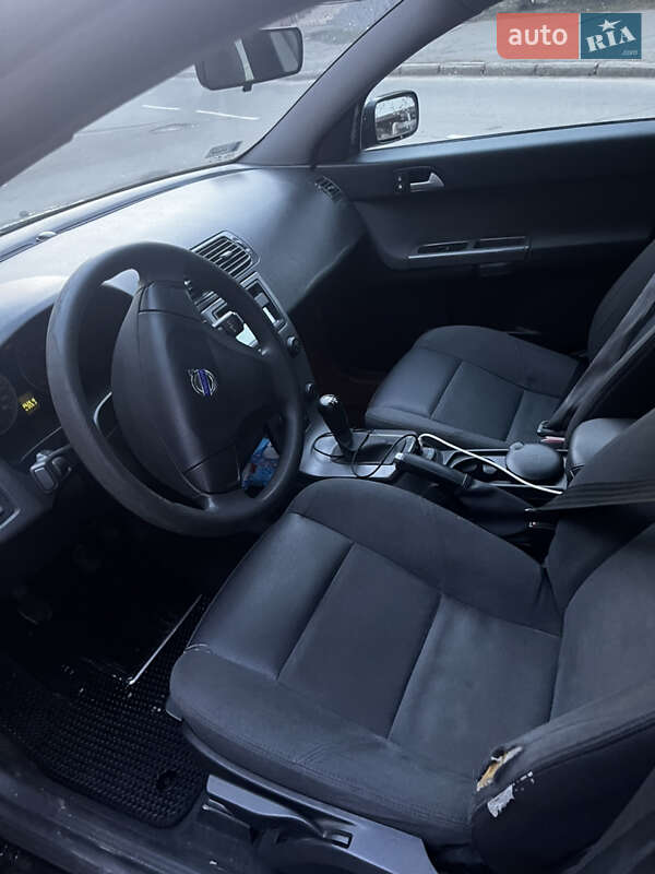 Универсал Volvo V50 2006 в Калуше