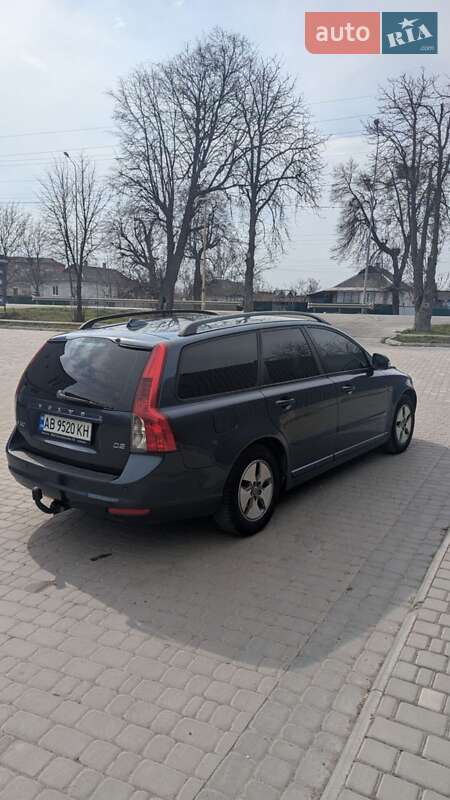Універсал Volvo V50 2010 в Тульчині