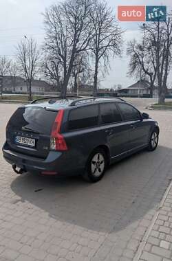 Универсал Volvo V50 2010 в 