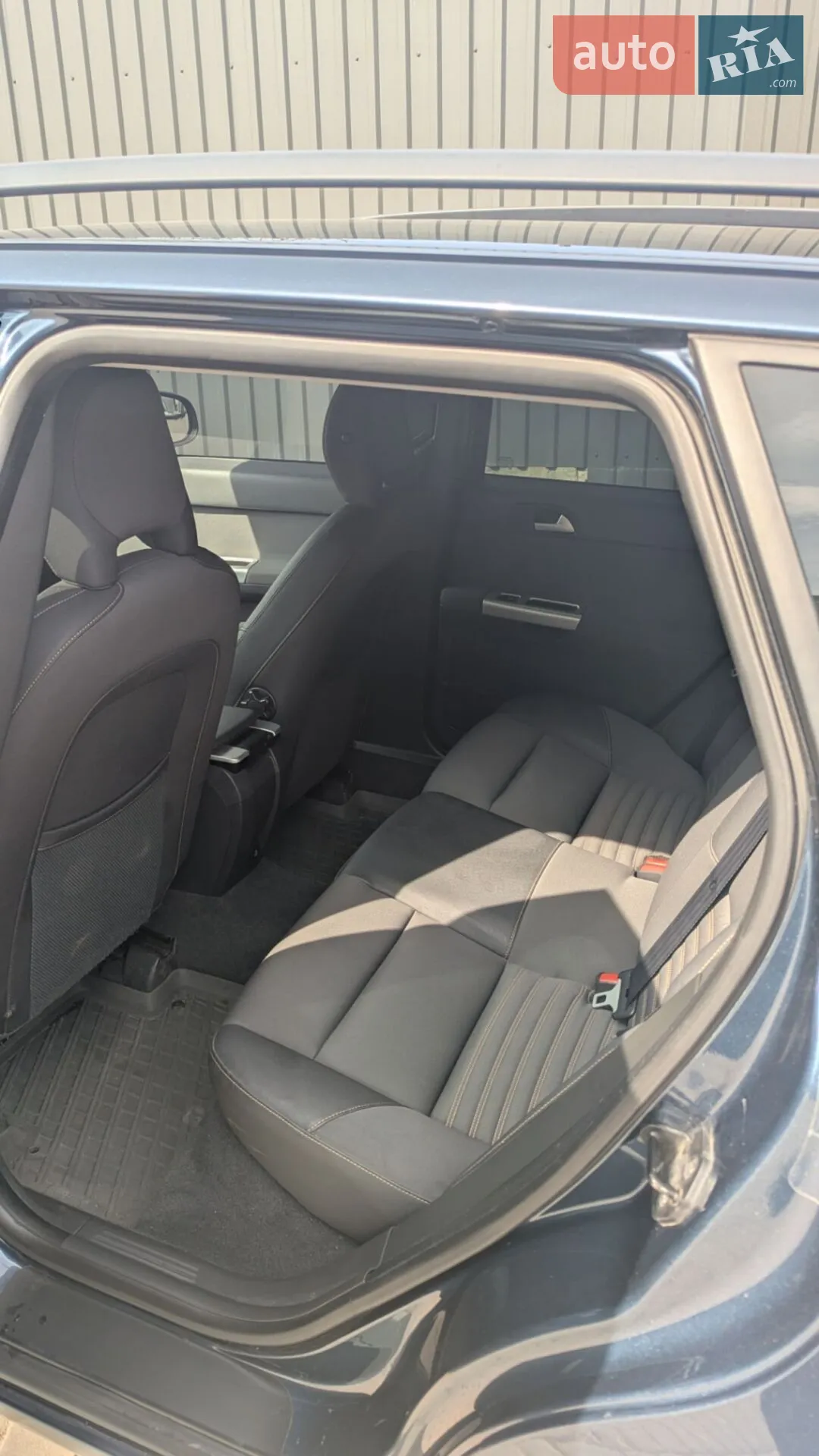 2010 Volvo V50 - мініатюра 15