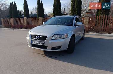 Универсал Volvo V50 2010 в 