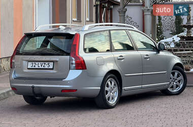 Универсал Volvo V50 2012 в 