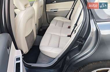 Универсал Volvo V50 2012 в 