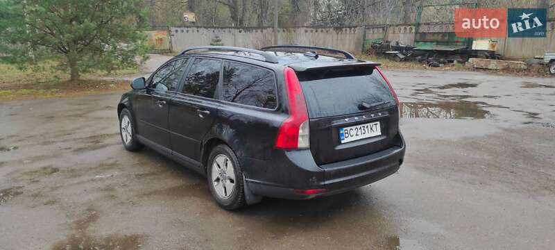 Универсал Volvo V50 2010 в Бродах фото 4 Универсал Volvo V50 2010 в Бродах
