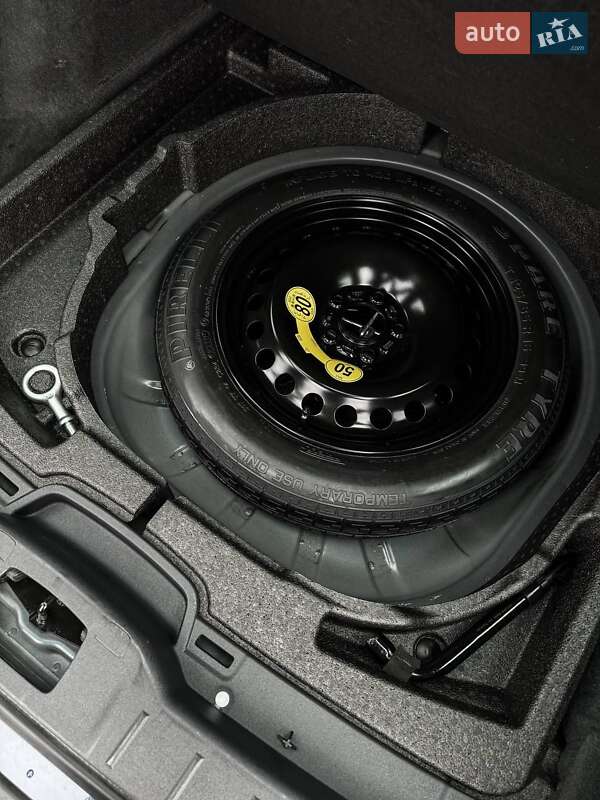 Универсал Volvo V50 2011 в Черкассах
