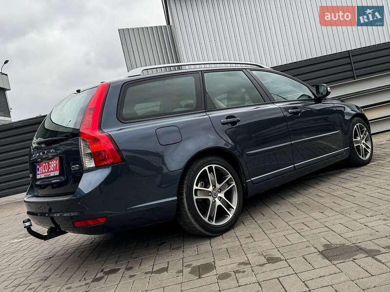 Универсал Volvo V50 2011 в Черкассах