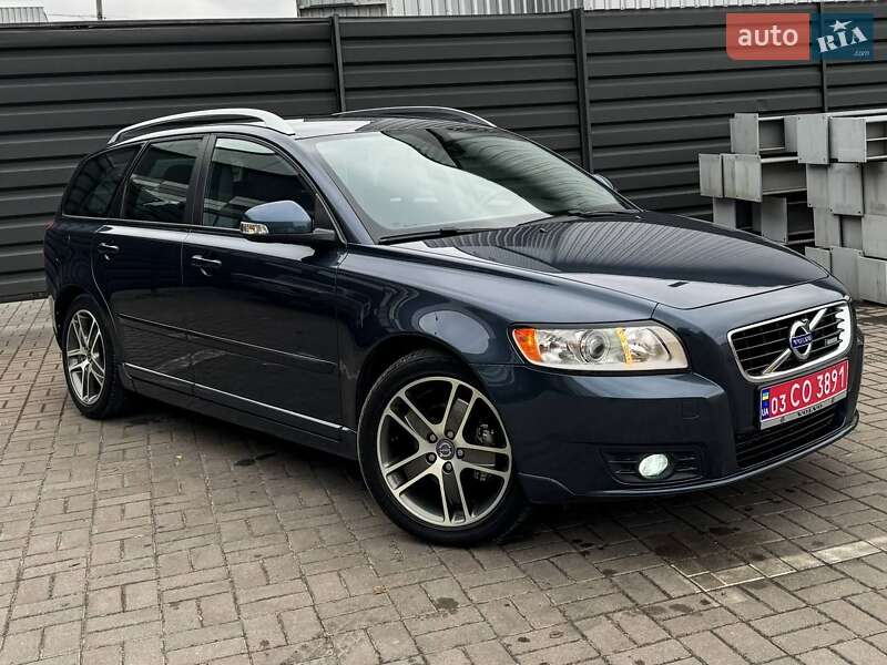 Универсал Volvo V50 2011 в Черкассах