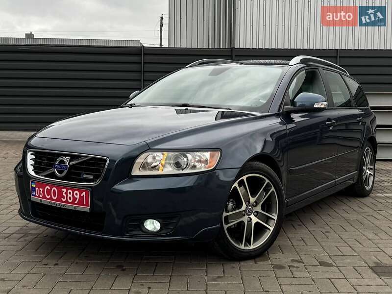 Универсал Volvo V50 2011 в Черкассах
