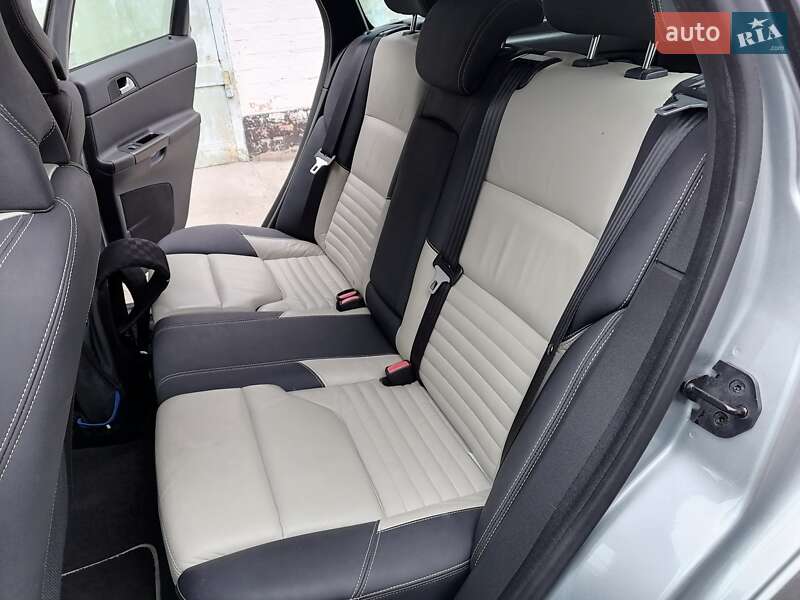 Універсал Volvo V50 2011 в Білій Церкві