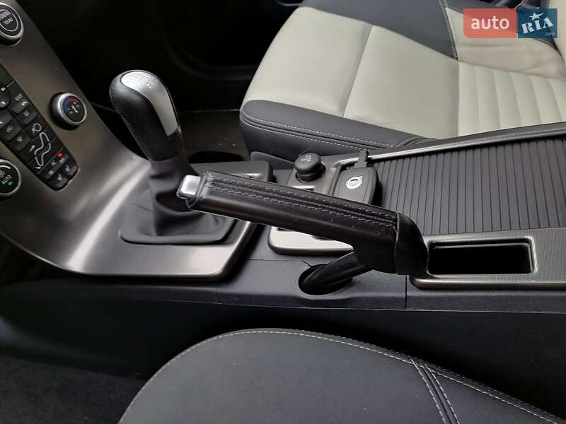 Універсал Volvo V50 2011 в Білій Церкві