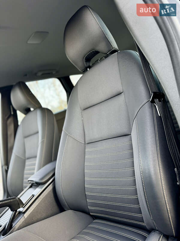 Універсал Volvo V50 2011 в Трускавці