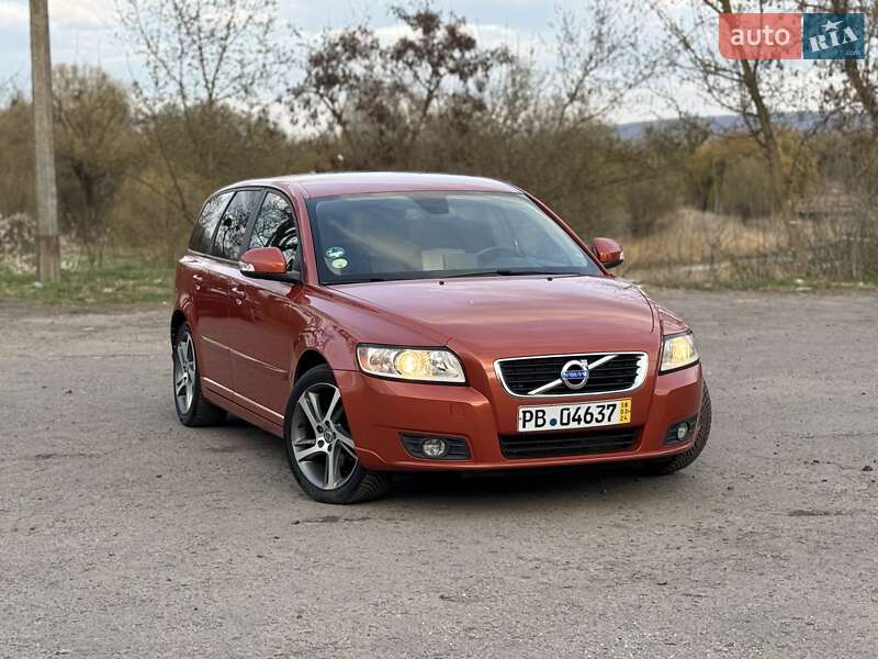 Volvo V50 2011
