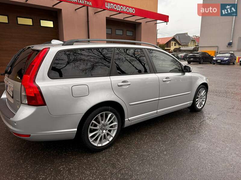 Універсал Volvo V50 2009 в Рівному