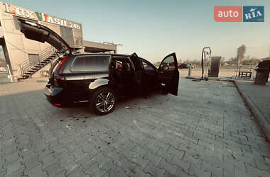 Универсал Volvo V50 2010 в 