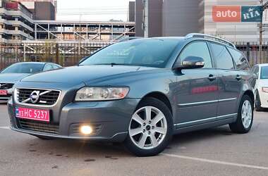 Универсал Volvo V50 2012 в 