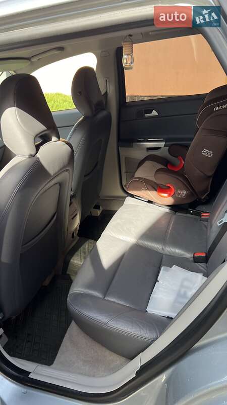 Универсал Volvo V50 2009 в Львове