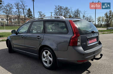 Универсал Volvo V50 2012 в 