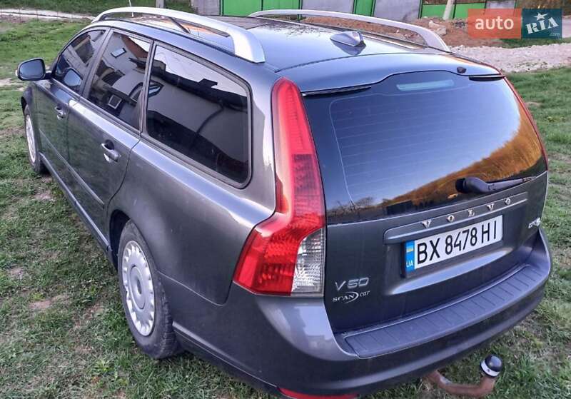 Універсал Volvo V50 2012 в Хмельницькому