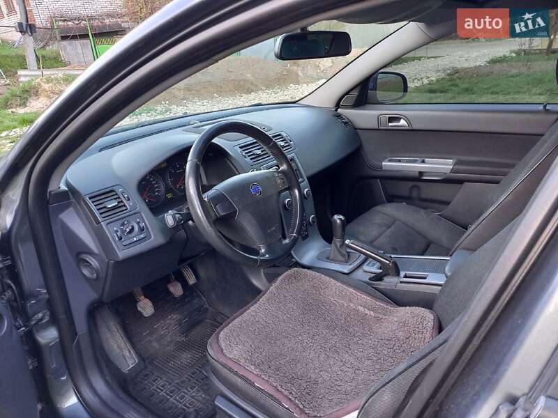 Універсал Volvo V50 2012 в Хмельницькому