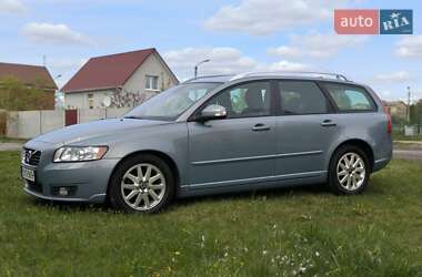 Универсал Volvo V50 2012 в 