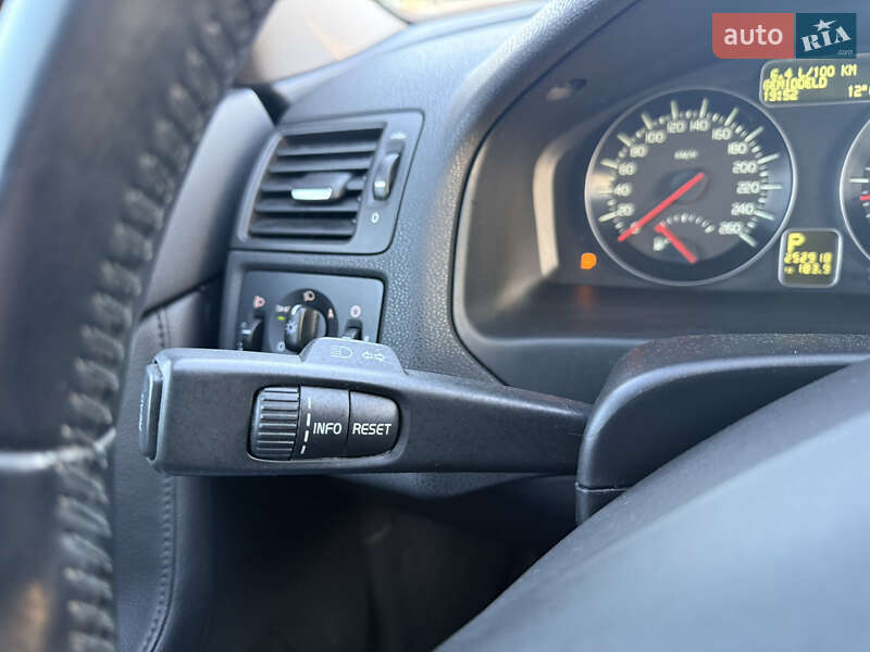 Універсал Volvo V50 2012 в Ірпені