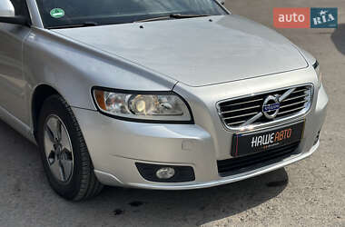 Универсал Volvo V50 2012 в 