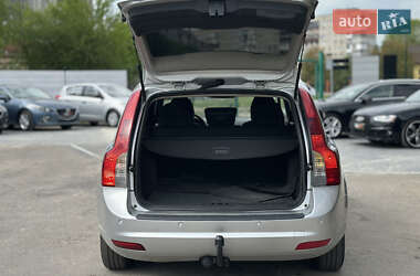 Универсал Volvo V50 2012 в 