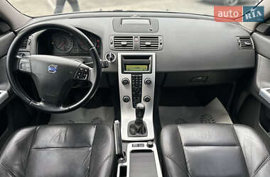 Универсал Volvo V50 2012 в 