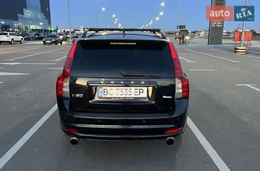 Универсал Volvo V50 2010 в 