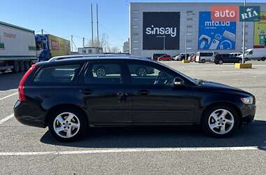 Универсал Volvo V50 2012 в 