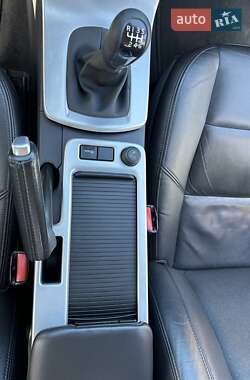 Универсал Volvo V50 2012 в 