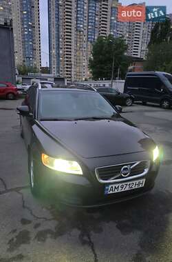 Универсал Volvo V50 2012 в Киеве