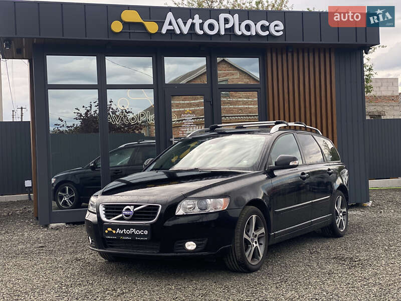 Volvo V50 2011