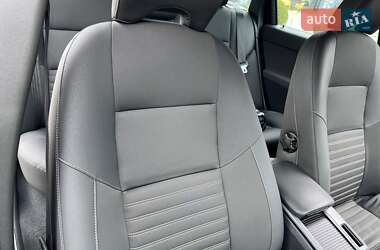 Универсал Volvo V50 2010 в 