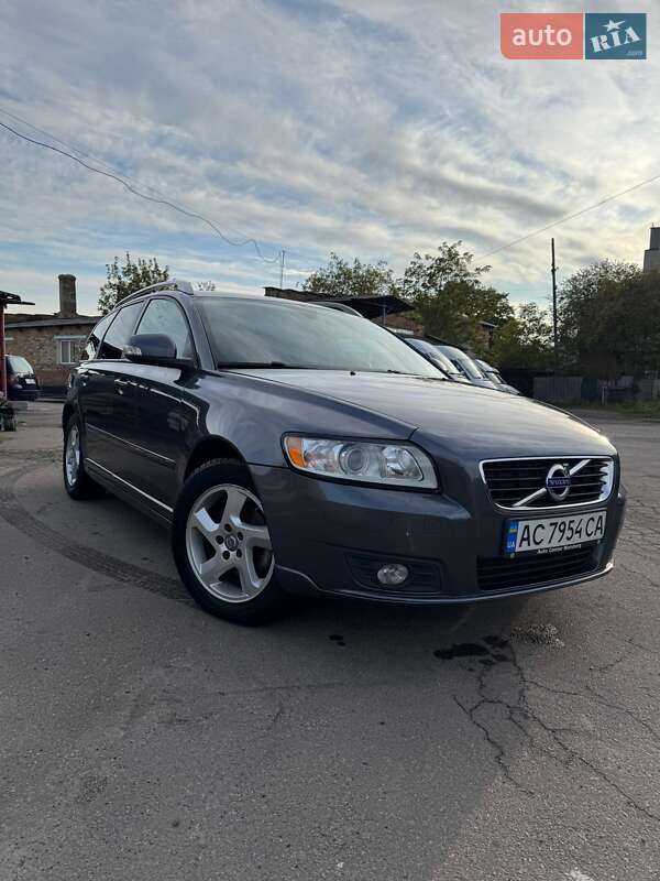 Універсал Volvo V50 2012 в Луцьку