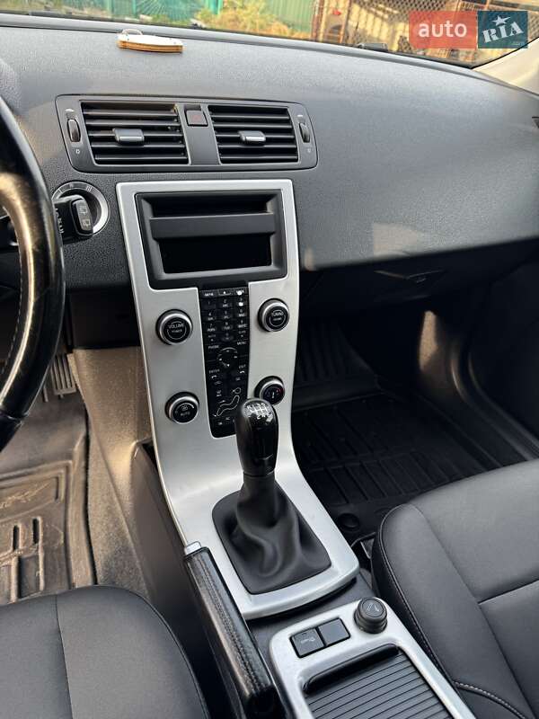 Універсал Volvo V50 2012 в Луцьку